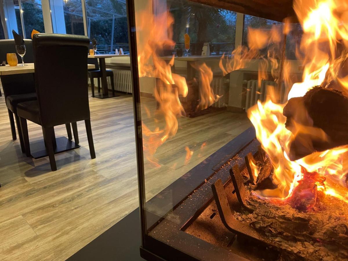 Logis Hotel Aux Berges De L'Aveyron Onet-le-Château Εξωτερικό φωτογραφία