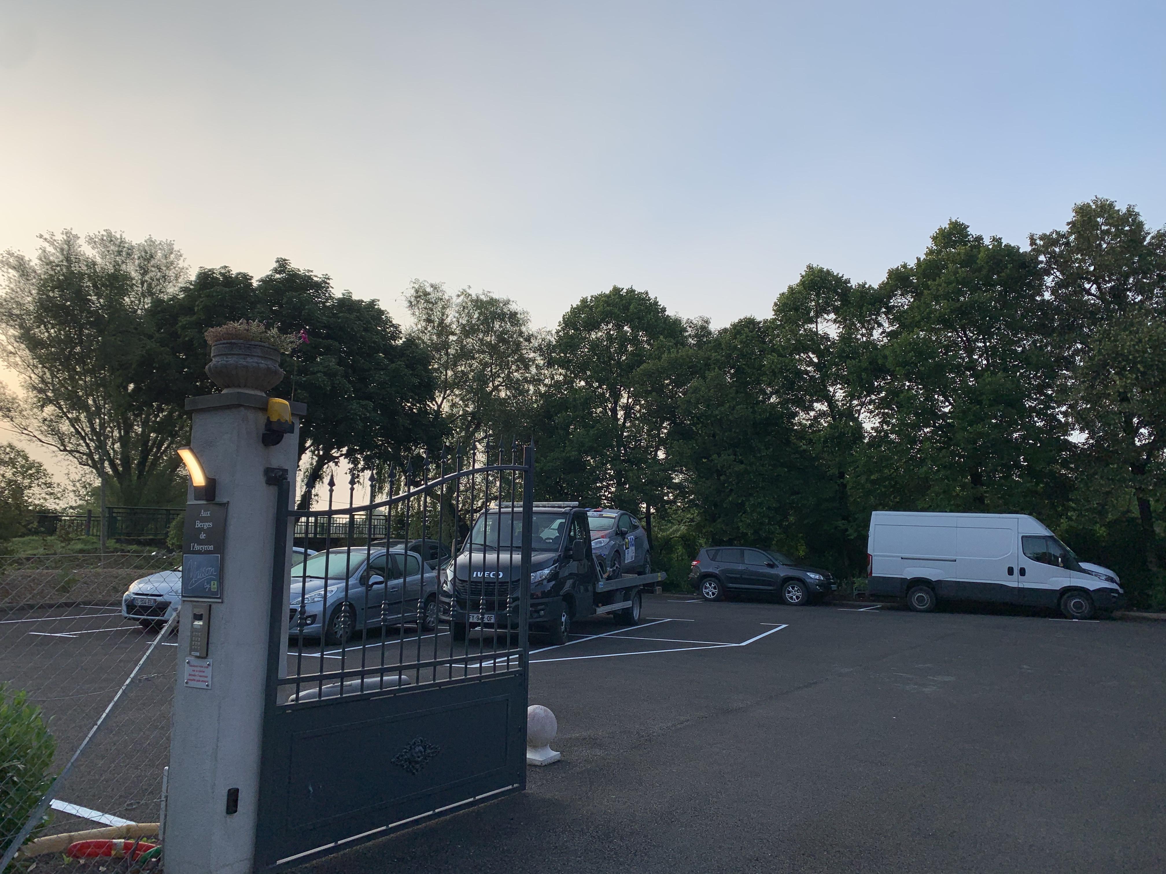 Logis Hotel Aux Berges De L'Aveyron Onet-le-Château Εξωτερικό φωτογραφία