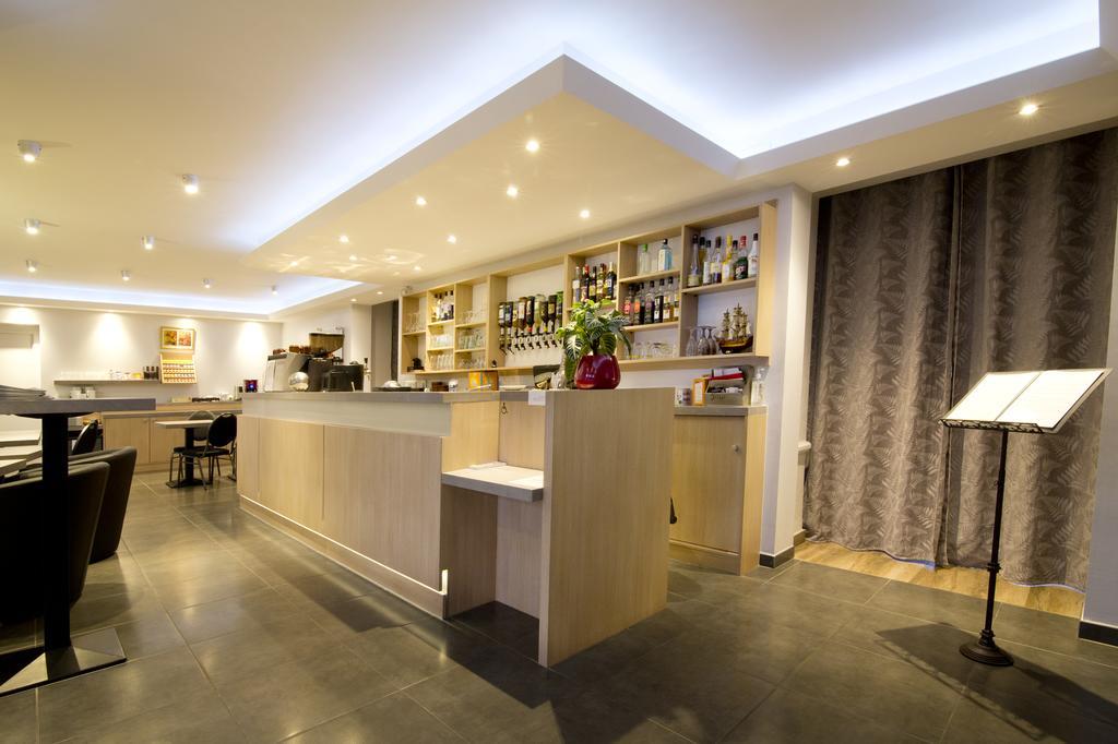 Logis Hotel Aux Berges De L'Aveyron Onet-le-Château Εξωτερικό φωτογραφία